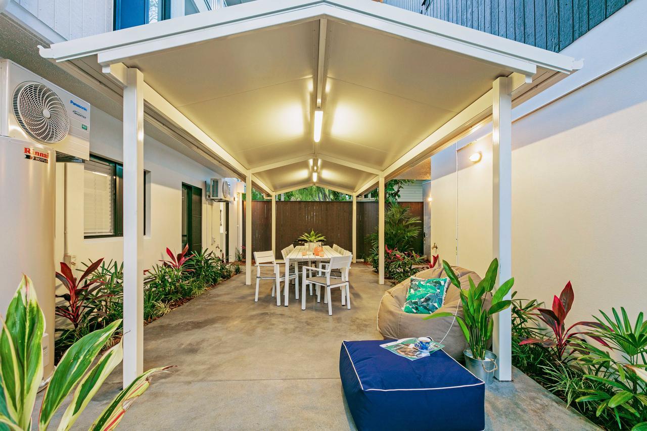 Mihaven Shared Living - Pembroke St Hostel Κερνς Εξωτερικό φωτογραφία